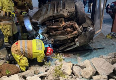 “Nasceu de novo”: Carro despenca de ribanceira e motorista sobrevive, após queda de cerca de 80 metros em Juiz de Fora