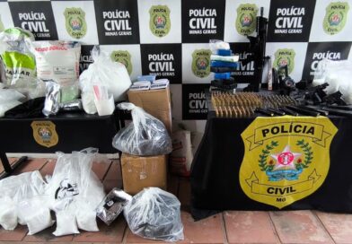 Operação Cerco Fechado apreende armas e drogas e prende dois em Juiz de Fora