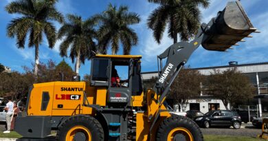 Prefeitura renova frota e  apresenta novos veículos e máquinas para fortalecer os serviços públicos nas áreas urbana e rural; Mais de 2 milhões em novos investimentos