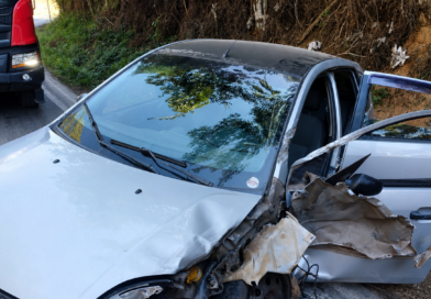 Entre Tabuleiro e Piau: Colisão entre caminhão e carro deixa três feridos e mobiliza forças de resgate na MG-133